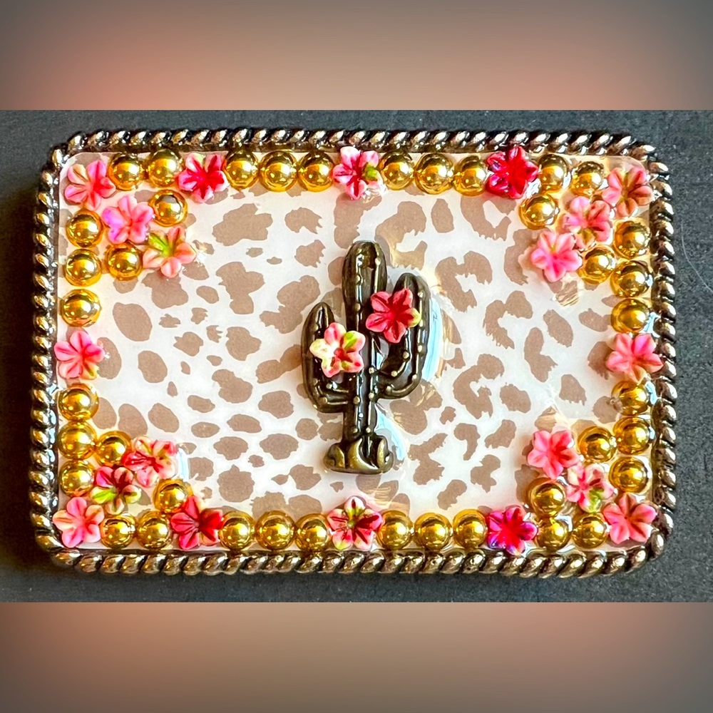 Custom made belt buckle